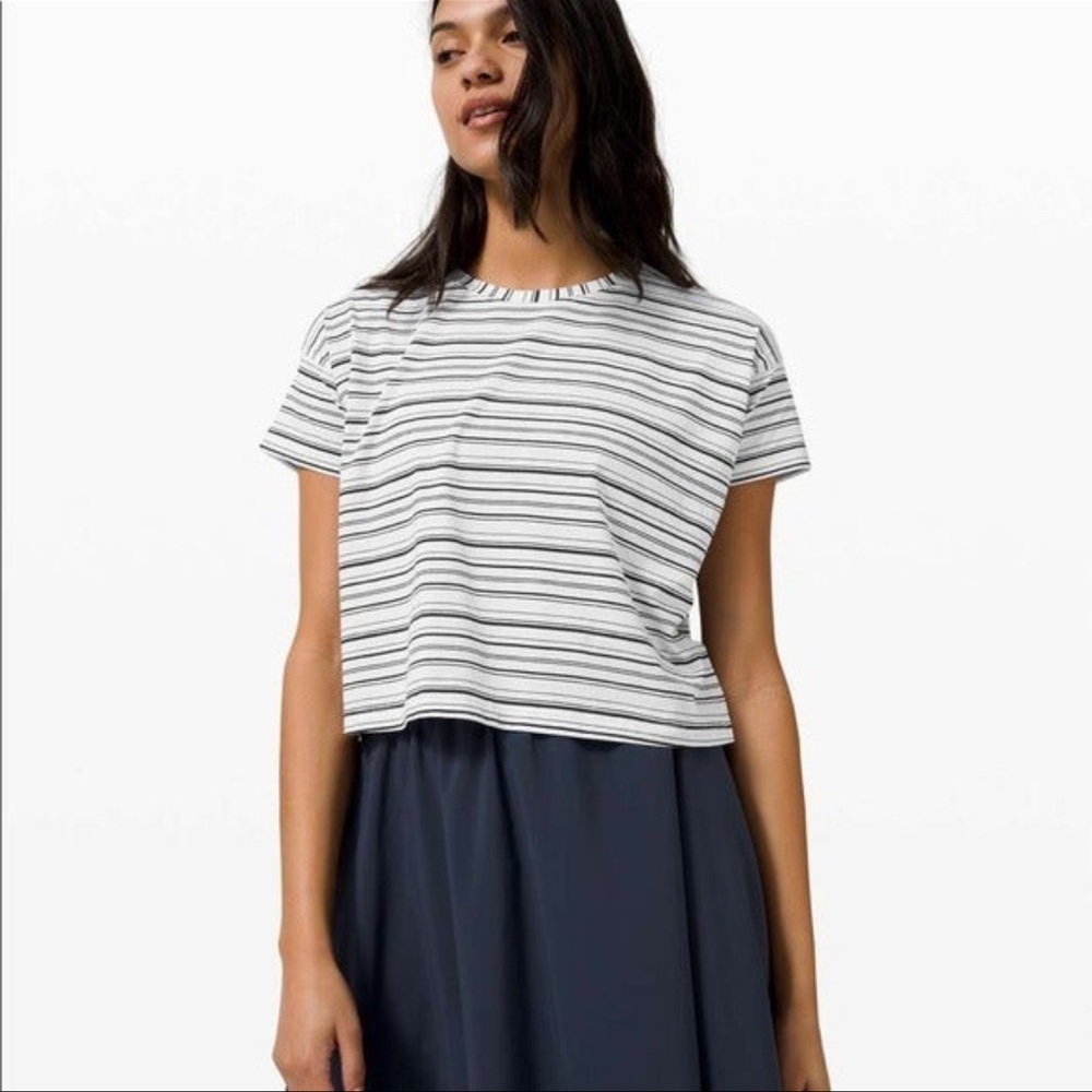 Lululemon Cates Tee - Black and White Stripes - Size 4